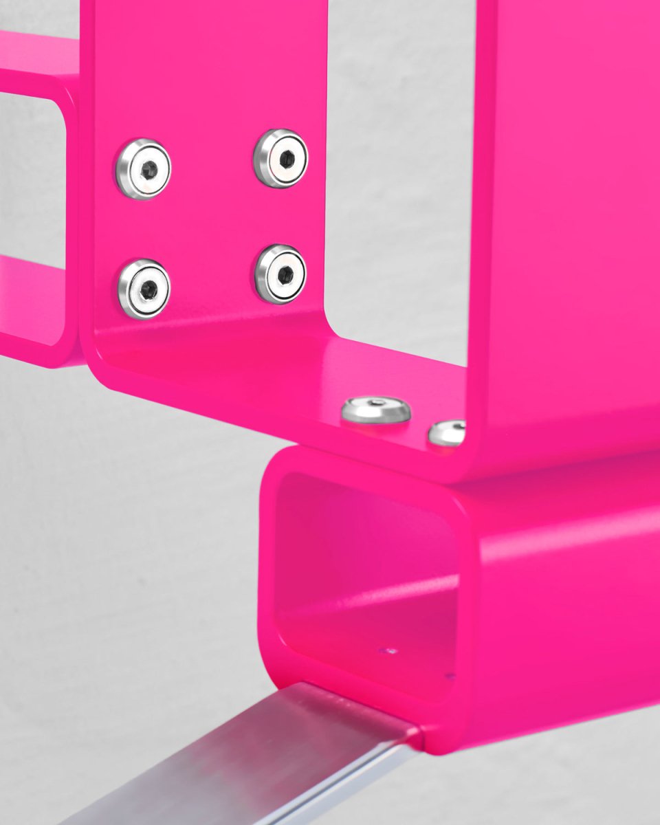 SUITBASE® Exclusive - PRO V4 - Neon Pink - Motorrad Garderobe