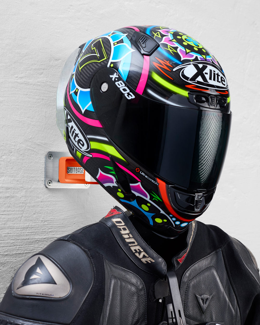 SUITBASE® PRO - Il guardaroba motociclistico