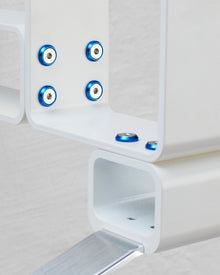 SUITBASE® PRO V4 - Apex White - Motorrad Garderobe Wandhalter