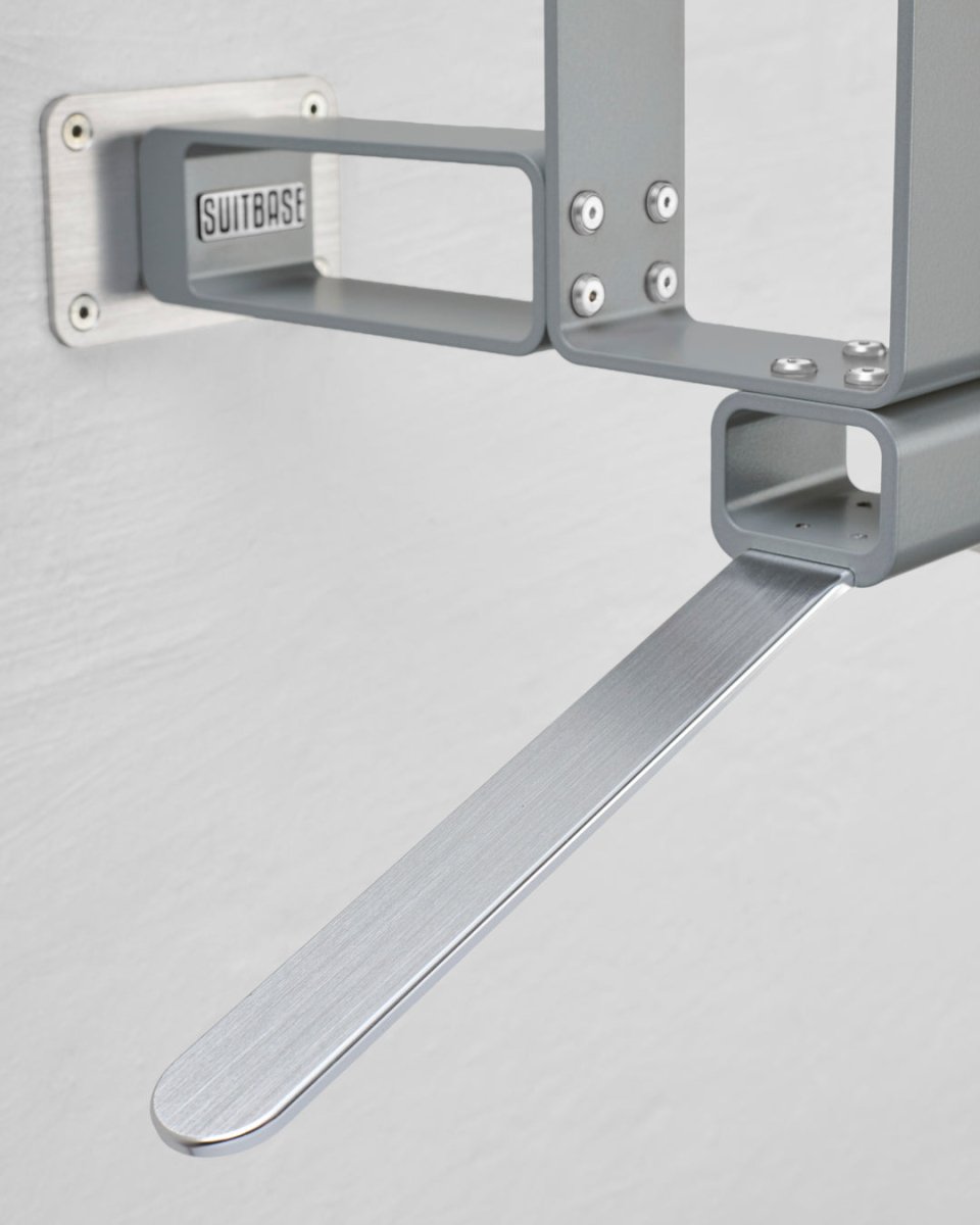 SUITBASE® - PRO V4 - Graphite Silver - Motorrad Garderobe