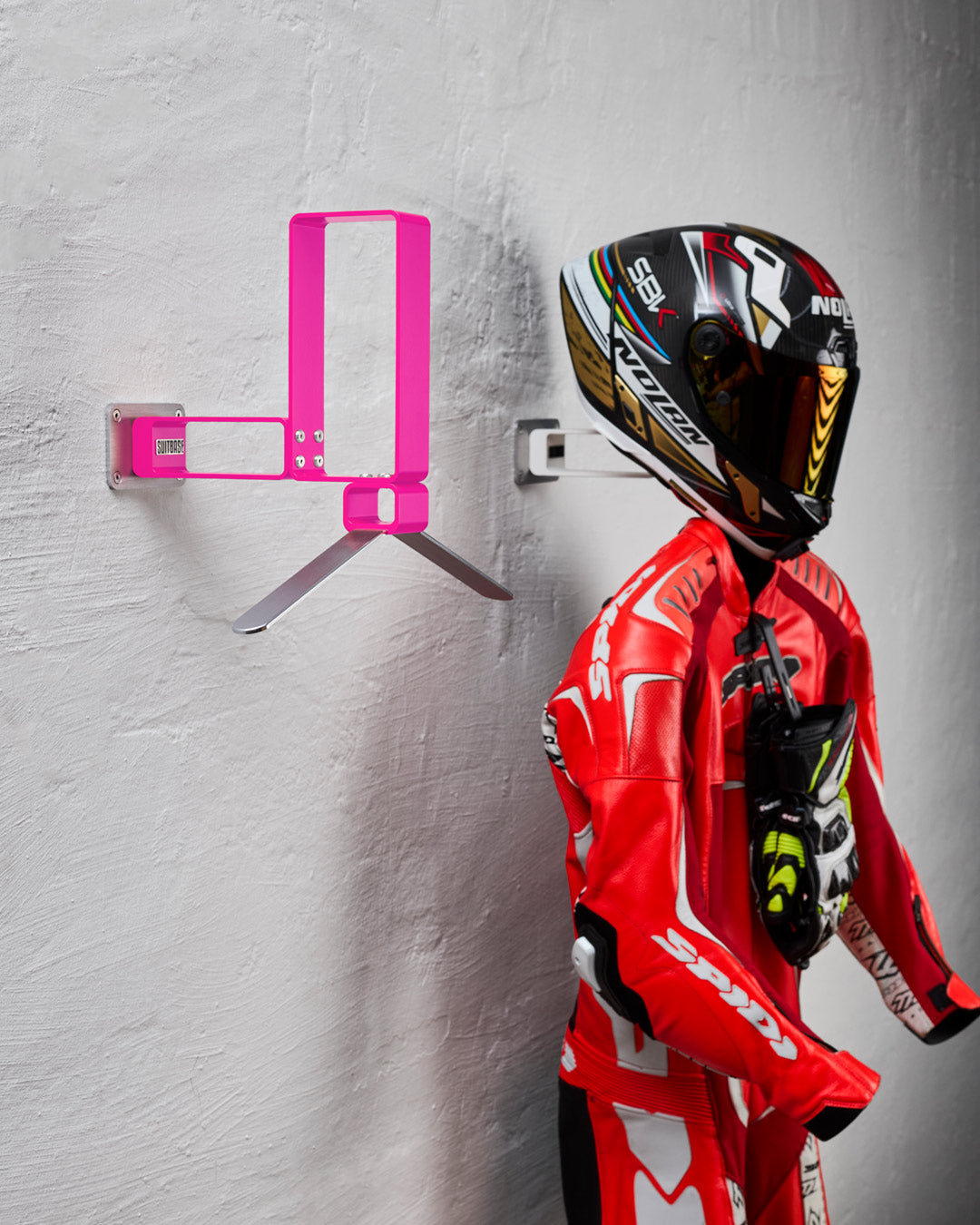 PRO V4 - Neon Pink