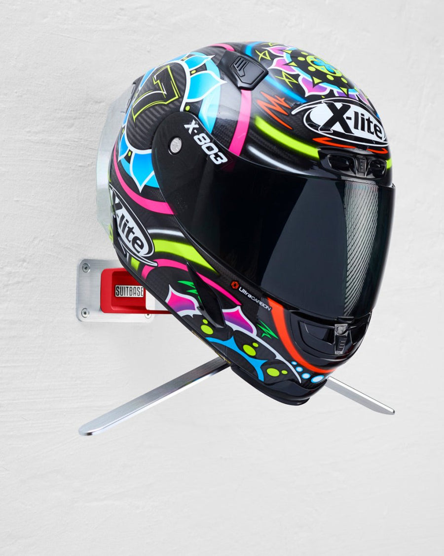 SUITBASE® - PRO V4 - Desmo Red - Motorrad Garderobe