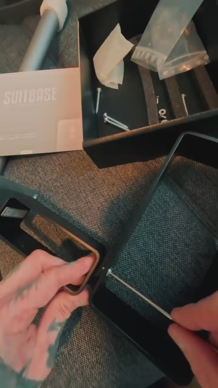 SUITBASE® HEAD V4 Helmhalterung im Einsatz